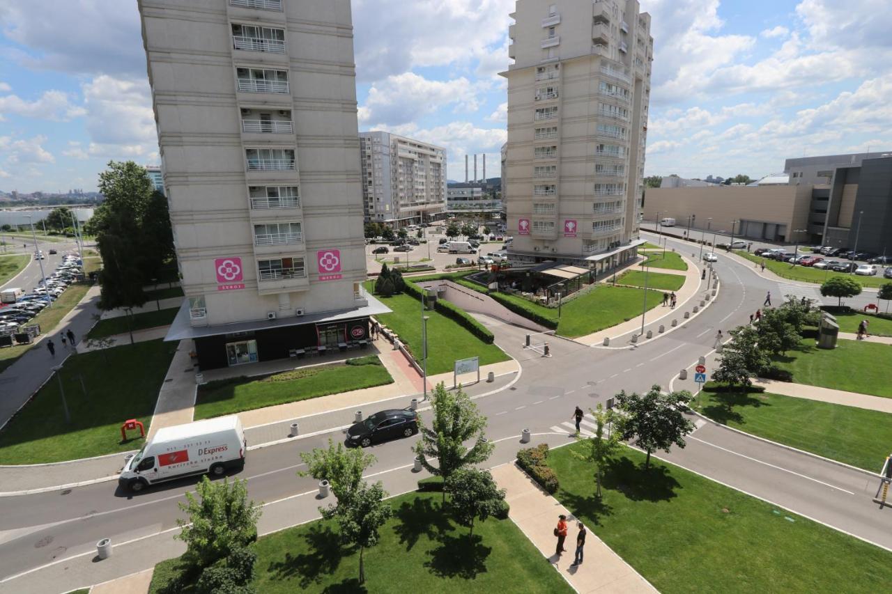 New Belgrade Apartment Belville, Parking 5 Evra Dan Exterior photo